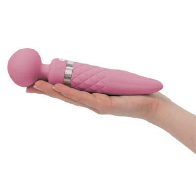 BMS Pillow Talk Sultry Rotating Warming Wand Massager Pink 26816 677613268167 Hand Model Detail