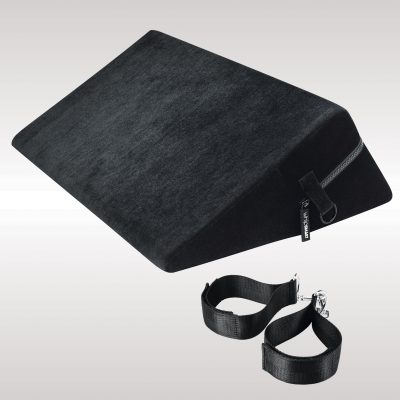 XGEN Whipsmart Mini Try Angle Bondage Positioning Pillow with Cuffs PP 101 726633971011 Detail